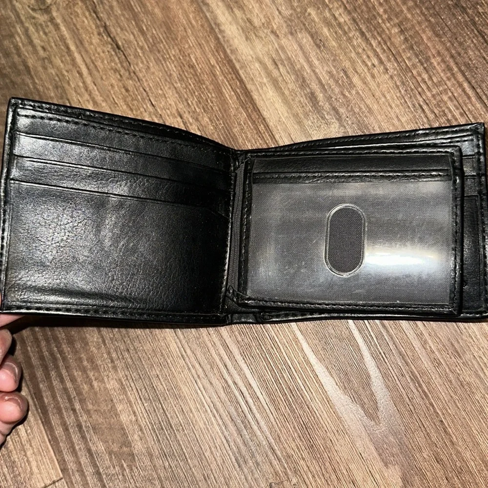 COLUMBIA MENS BLACK WALLET‎